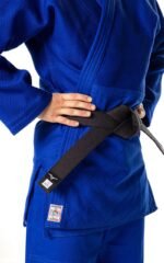 ⁦جودوجي، ميزونو يوشو III، أزرق، معتمد من IJF، 750 جرام.⁩ - الصورة ⁦4⁩